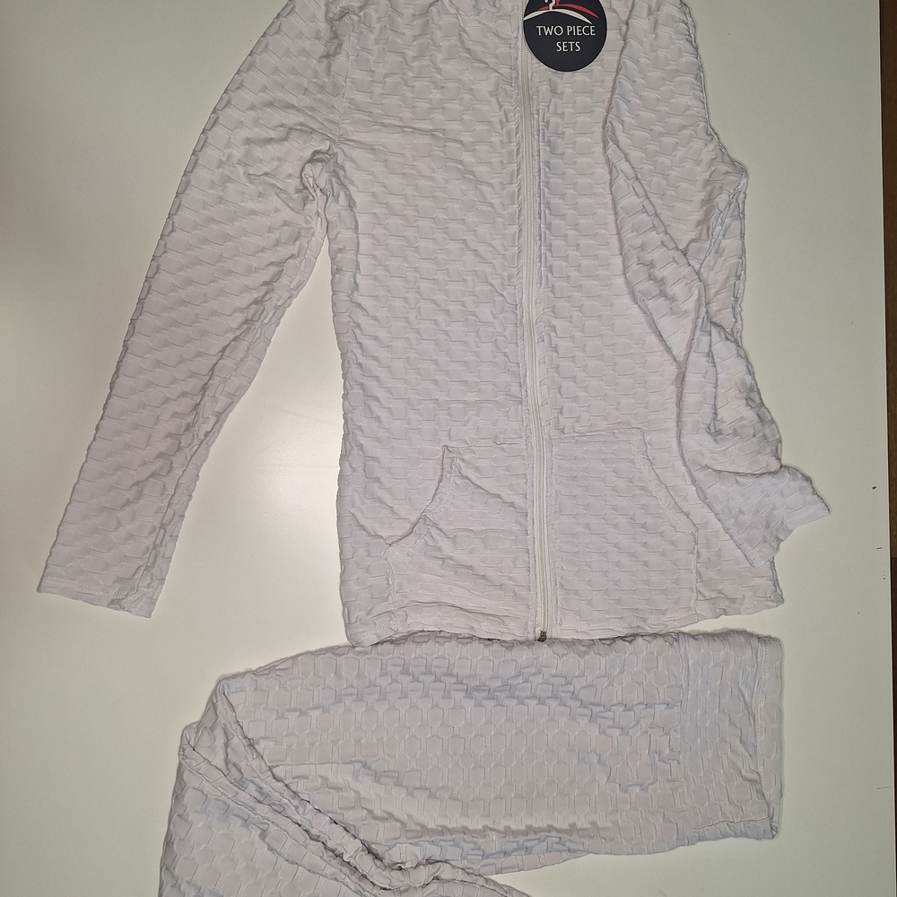 Love Kids Textured White Pajama Set